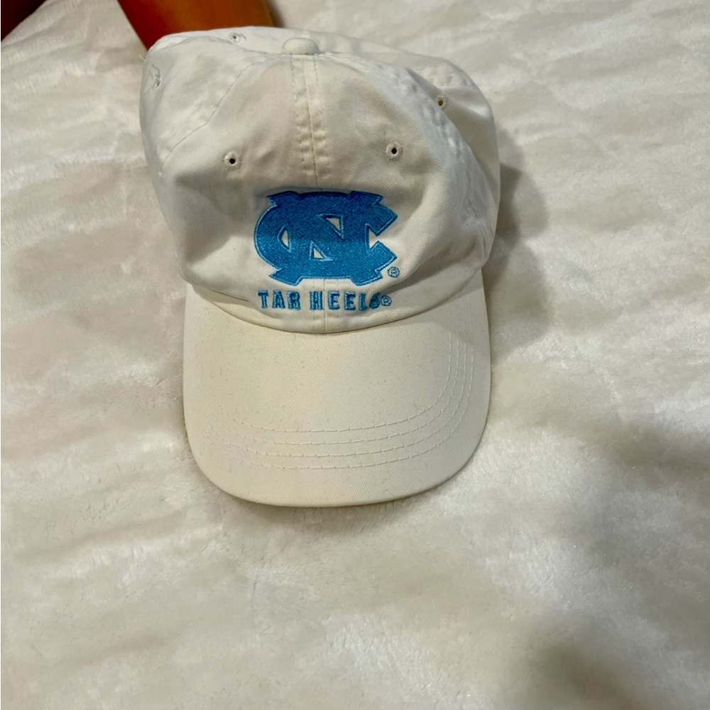 North Carolina Tar Heels hat